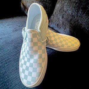 Never used - Vans Women’s size 8